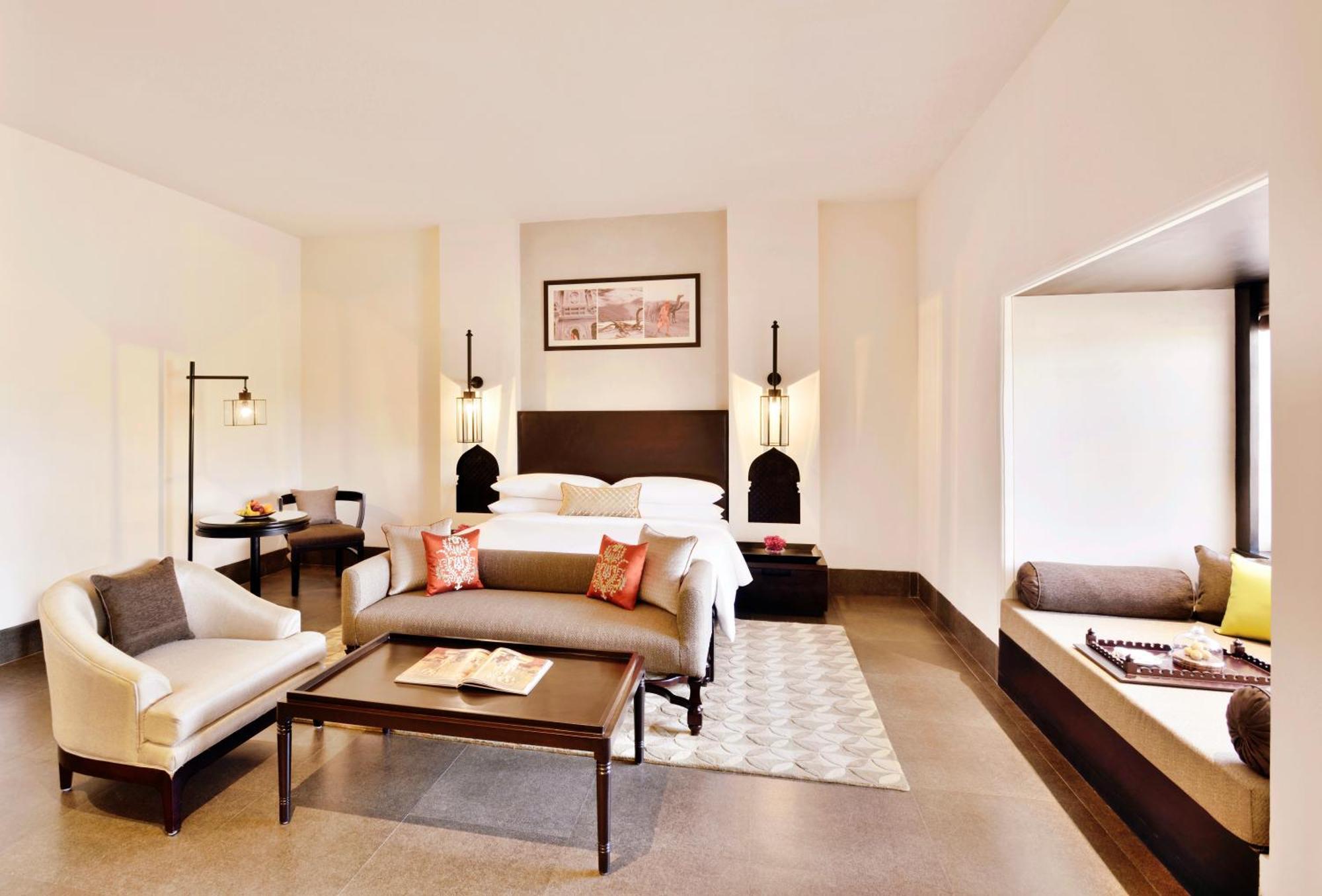 Marriott & 5*